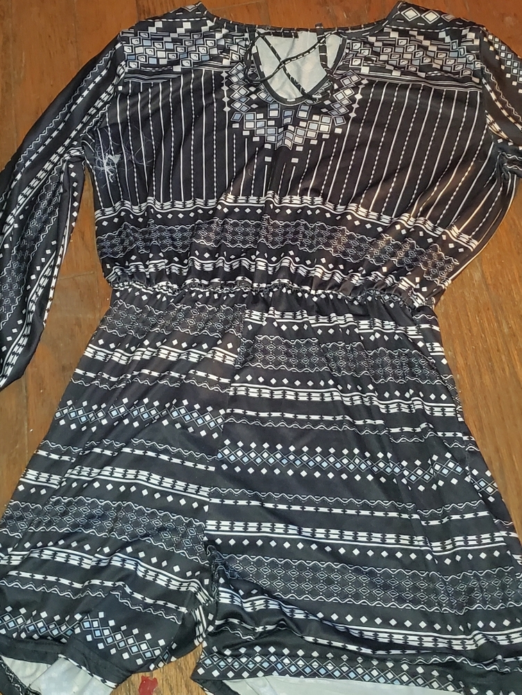 Black and white printed romper